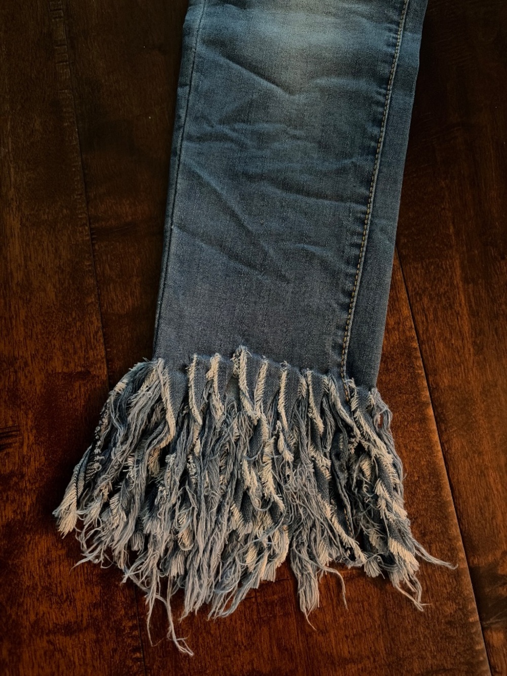 Jeans - Picture 3 of 10